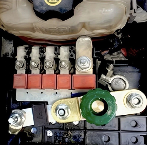 Interruttore stacca batteria - interruttore,